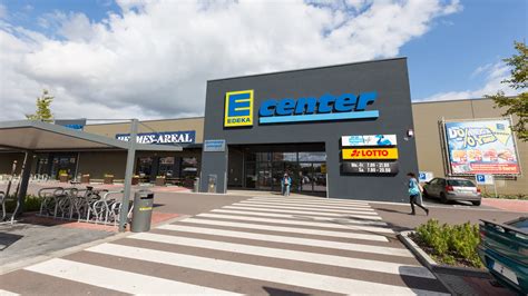 edeka center halle.